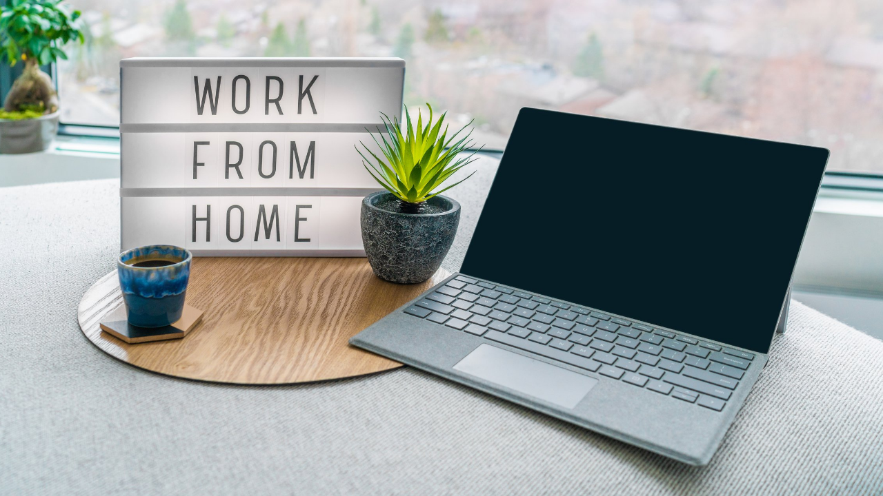 7 Important Reasons To Work From Home In 2022 - Royal Girlz Ministry